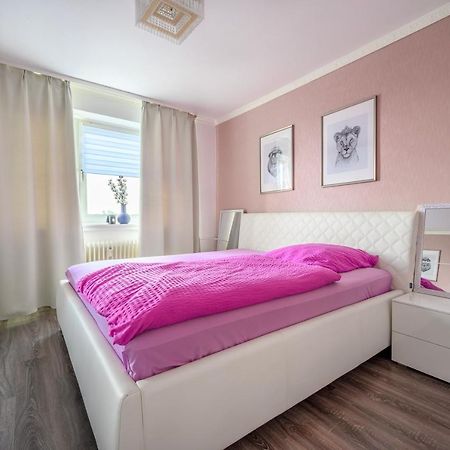 Anyroomdirect Private Apartments Near Hannover Exhibition Room Agency Eksteriør billede