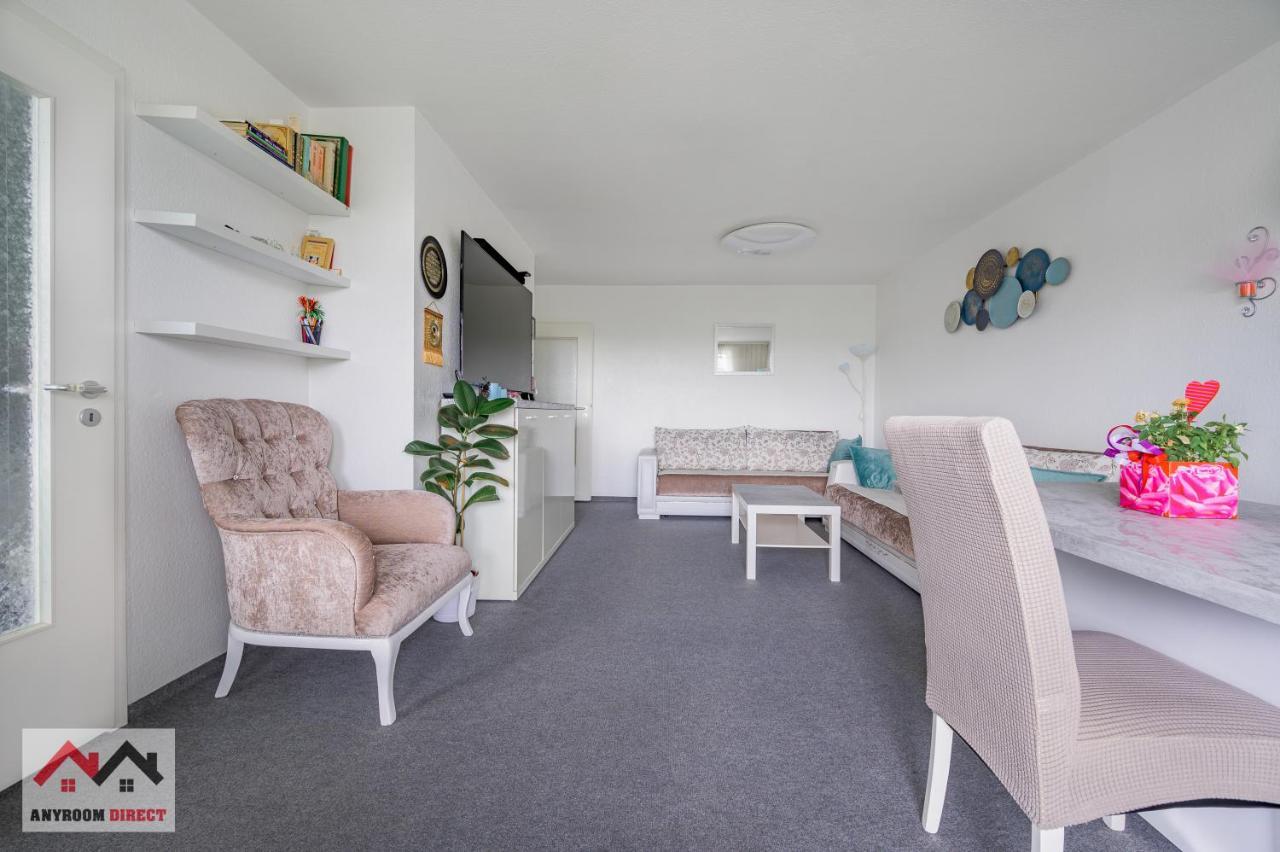Anyroomdirect Private Apartments Near Hannover Exhibition Room Agency Eksteriør billede