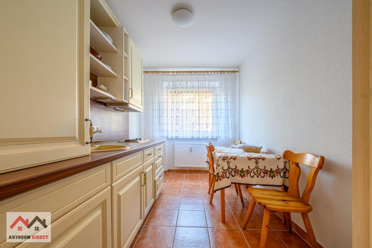 Anyroomdirect Private Apartments Near Hannover Exhibition Room Agency Eksteriør billede