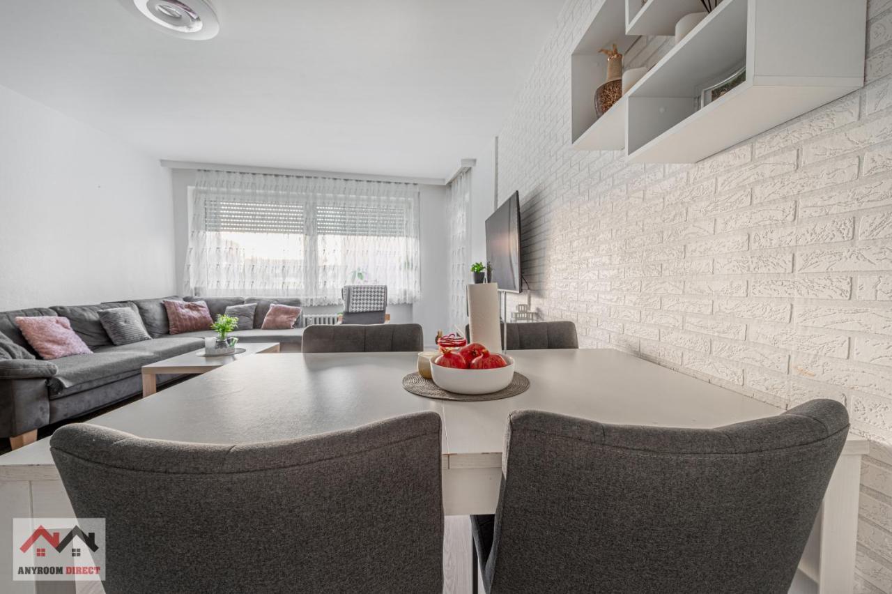 Anyroomdirect Private Apartments Near Hannover Exhibition Room Agency Eksteriør billede
