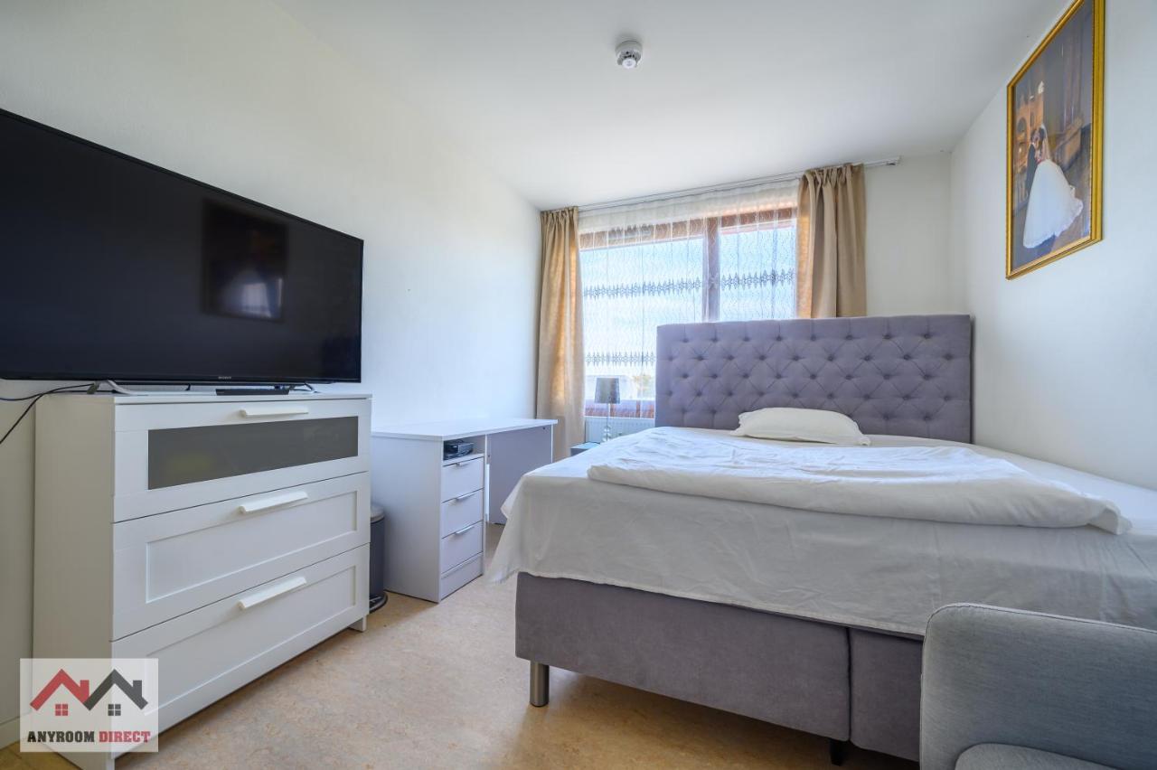Anyroomdirect Private Apartments Near Hannover Exhibition Room Agency Eksteriør billede