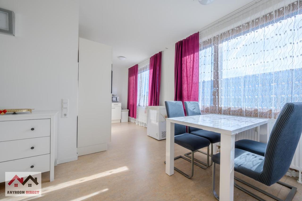 Anyroomdirect Private Apartments Near Hannover Exhibition Room Agency Eksteriør billede